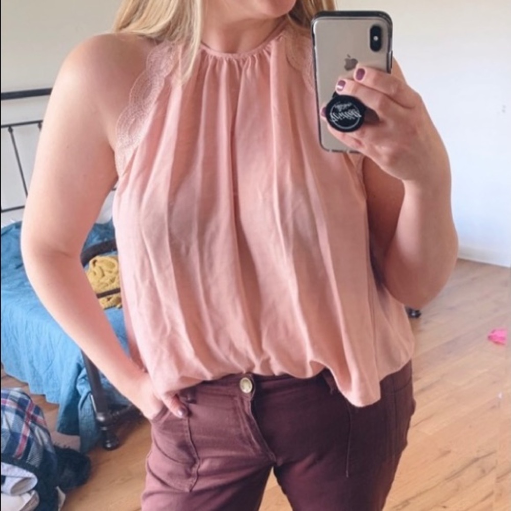 Kendall & Kylie blush pink lace top large